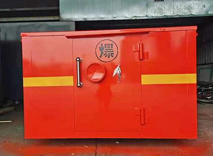 红安车载炸药箱