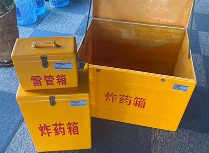 红安玻璃雷管箱生产标准全解析：安全、性能与合规的基石